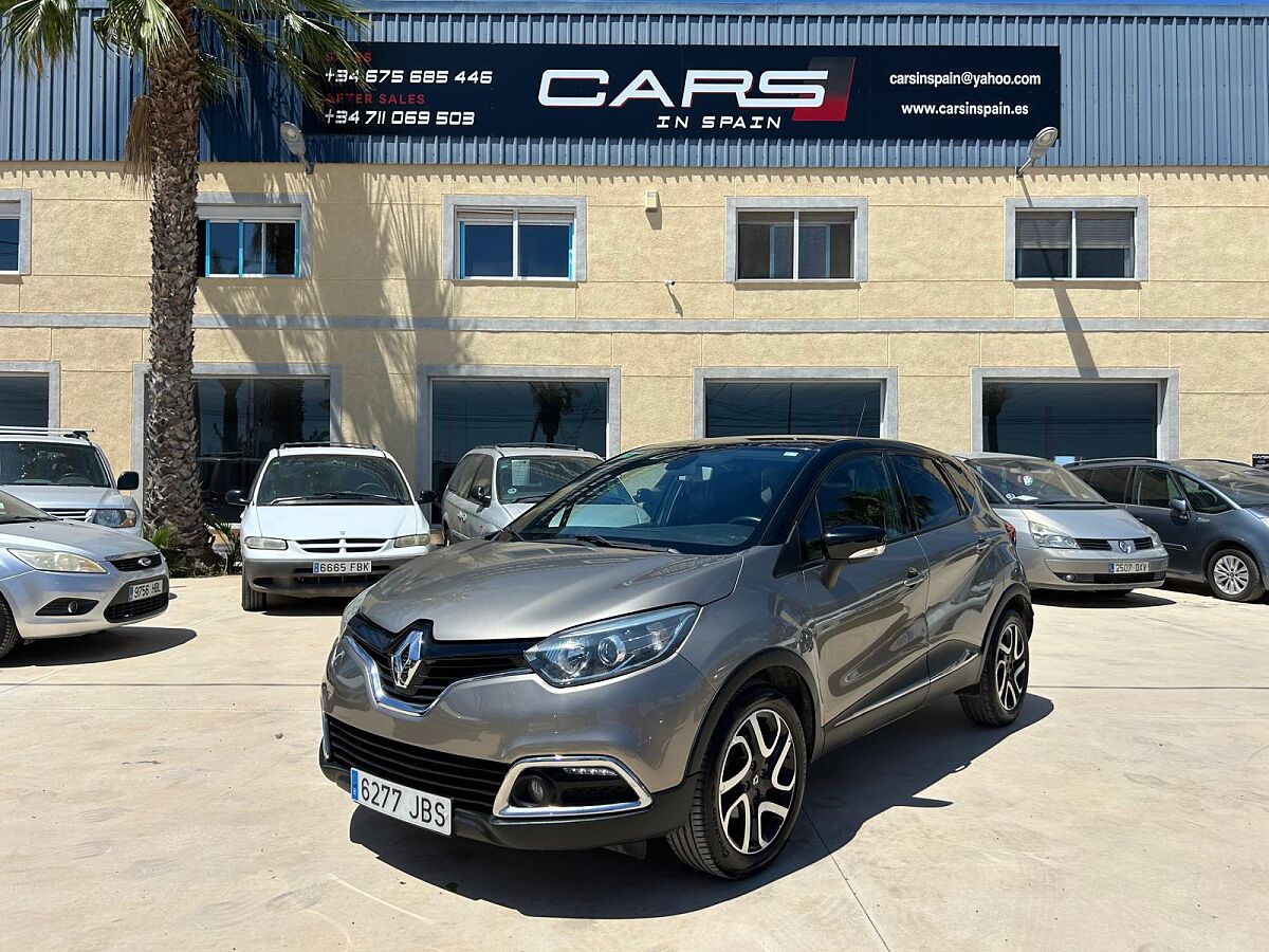 RENAULT CAPTUR ZEN 1.2 TCE AUTO SPANISH LHD IN SPAIN 95000 MILES SUPERB 2014